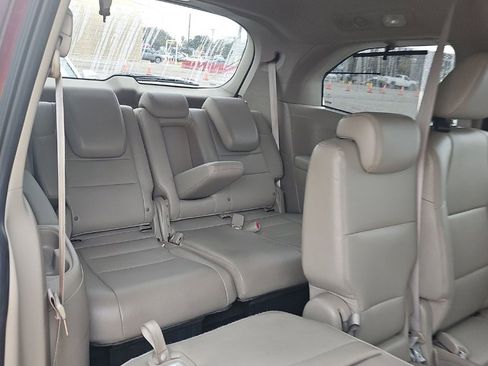 Used 2015 Honda Odyssey Touring image 12