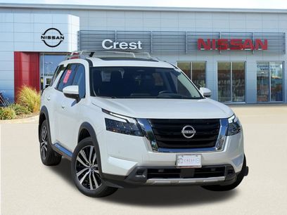 Certified 2025 Nissan Pathfinder Platinum w/ Cargo Package