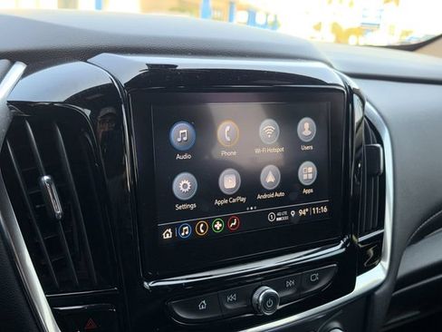 Used 2023 Chevrolet Traverse LT FWD image 26