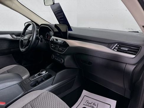 Certified 2020 Ford Escape SE image 34