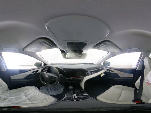 New 2026 Toyota Camry XLE FWD image 33