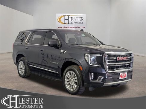 Used 2023 GMC Yukon SLT image 1
