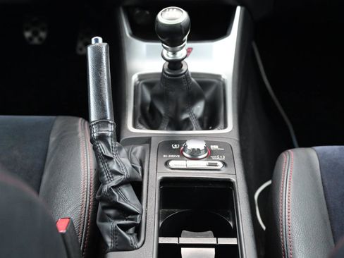 Used 2011 Subaru Impreza WRX STI image 29
