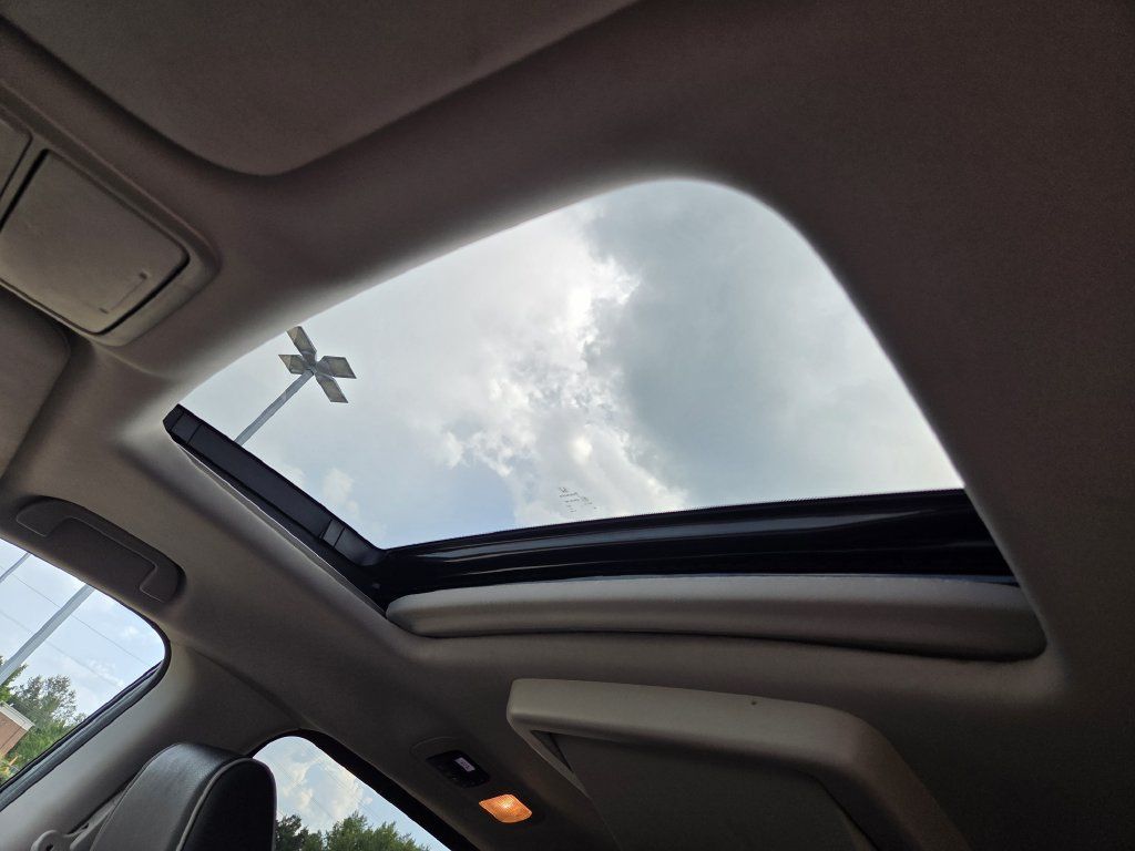 Certified 2025 Honda Odyssey Touring image 14