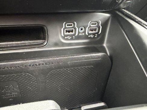 Used 2022 RAM 1500 Limited AWD/4WD image 33