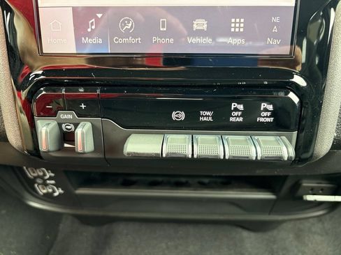 New 2026 RAM 3500 Tradesman AWD/4WD image 35