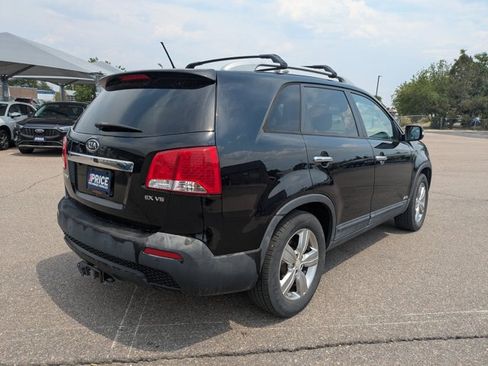 Used 2012 Kia Sorento EX w/ EX V6 Premium Pkg AWD/4WD image 5