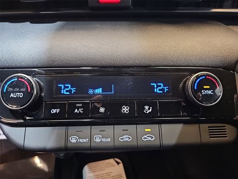 New 2026 Hyundai Elantra Sport image 22