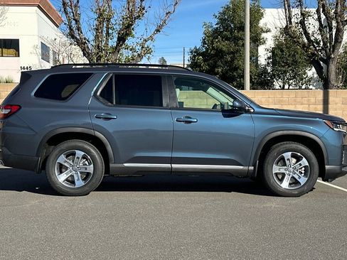 New 2026 Honda Pilot EX-L image 3