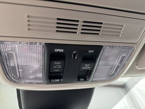 New 2026 Honda Odyssey Elite image 21