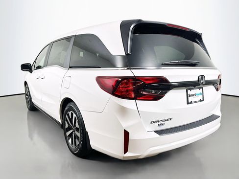 New 2026 Honda Odyssey EX-L image 5