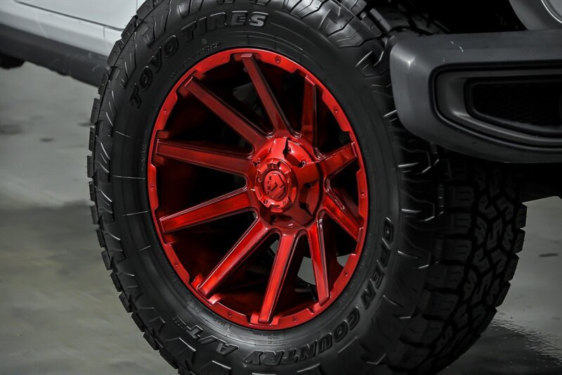 Used 2020 Jeep Gladiator Rubicon AWD/4WD image 3