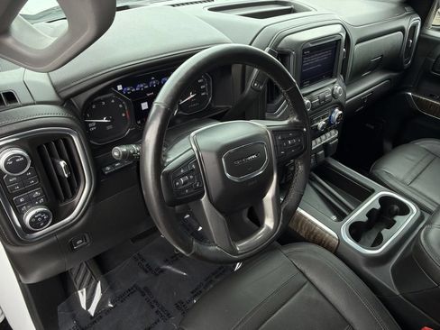 Used 2020 GMC Sierra 1500 Denali w/ Denali Ultimate Package AWD/4WD image 16