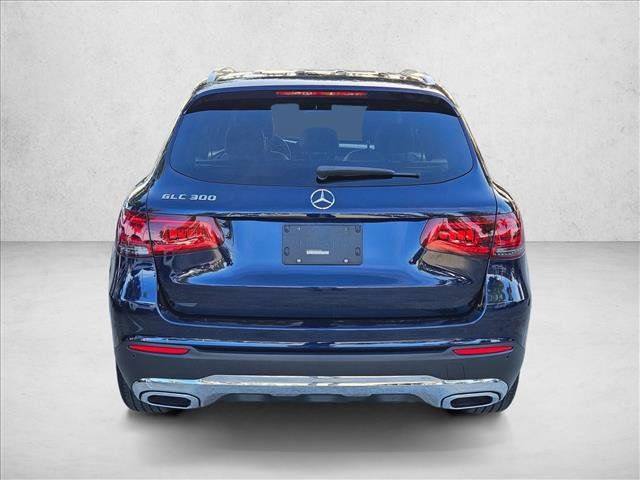 Used 2021 Mercedes-Benz GLC 300 image 7