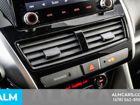 Used 2024 Mitsubishi Eclipse Cross SE image 41