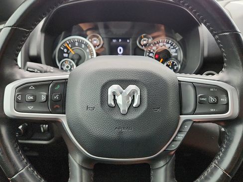 Used 2022 RAM 1500 Big Horn RWD image 11