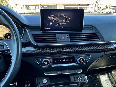 Used 2020 Audi SQ5 Premium Plus w/ Premium Plus Package AWD/4WD image 14