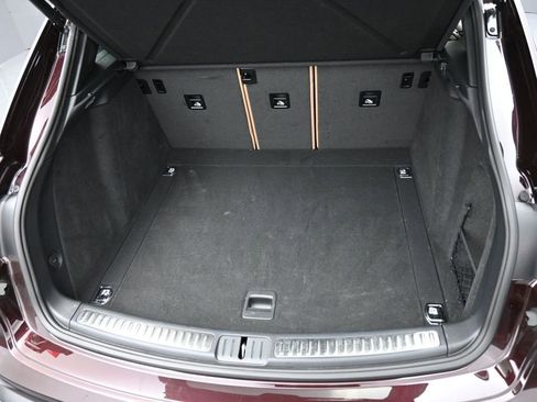 Certified 2026 Porsche Macan image 31