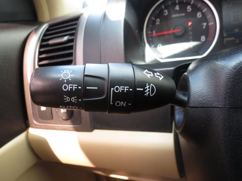 Used 2010 Honda CR-V EX-L image 16