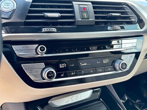 Used 2020 BMW X3 sDrive30i w/ Premium Package image 16
