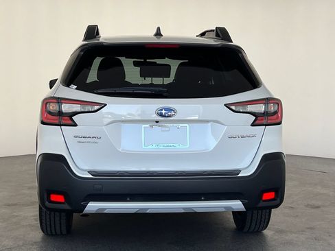 Certified 2023 Subaru Outback Limited AWD/4WD image 5