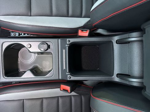 New 2026 Volkswagen GTI SE image 22