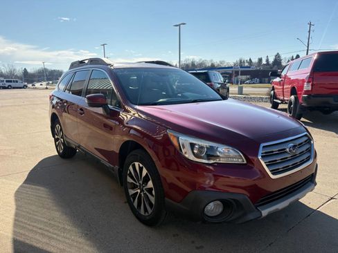Used 2016 Subaru Outback 2.5i Limited image 18