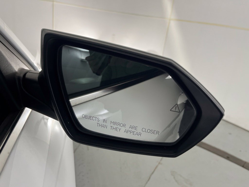 Used 2024 Hyundai Elantra Limited FWD image 47