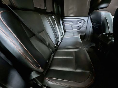 Used 2021 Nissan Titan PRO-4X w/ Pro-4x Convenience Package AWD/4WD image 24
