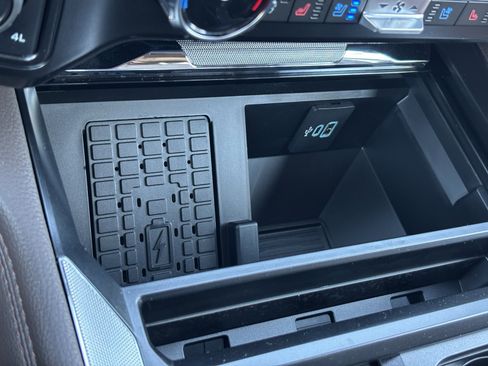 New 2025 Ford F250 King Ranch w/ Chrome Package image 22