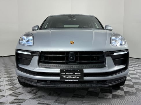 Used 2024 Porsche Macan image 6
