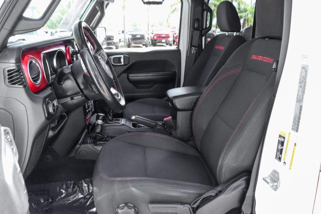 Used 2021 Jeep Wrangler Unlimited Rubicon AWD/4WD image 18