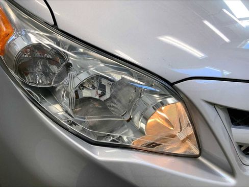 Used 2012 Toyota Corolla LE image 24