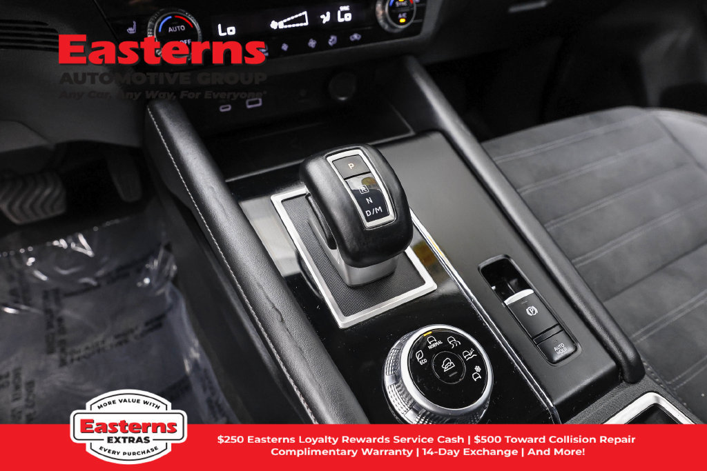 Used 2024 Mitsubishi Outlander SE FWD image 14
