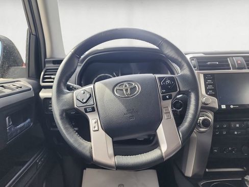 Used 2024 Toyota 4Runner Limited AWD/4WD image 12