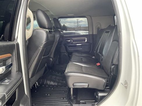 Used 2017 RAM 3500 Laramie w/ Sport Appearance Group AWD/4WD image 7