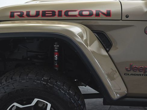 Used 2020 Jeep Gladiator Rubicon AWD/4WD image 38