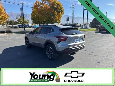 New 2026 Chevrolet Trax RS w/ Driver Confidence Package image 5