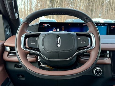 New 2025 Lincoln Navigator Reserve image 59