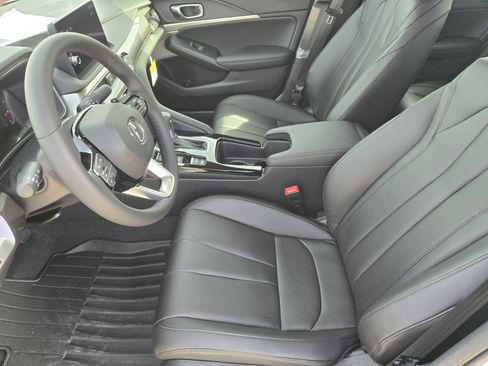 Used 2026 Acura Integra FWD image 9