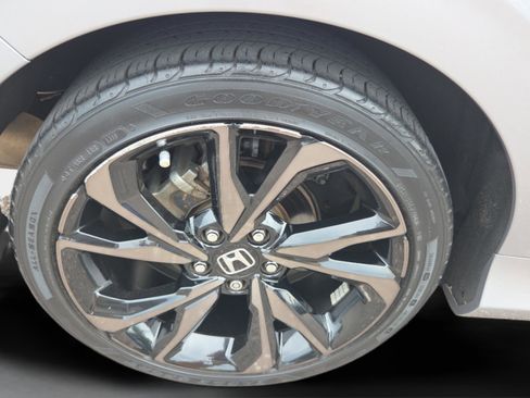 Used 2019 Honda Civic Sport image 31