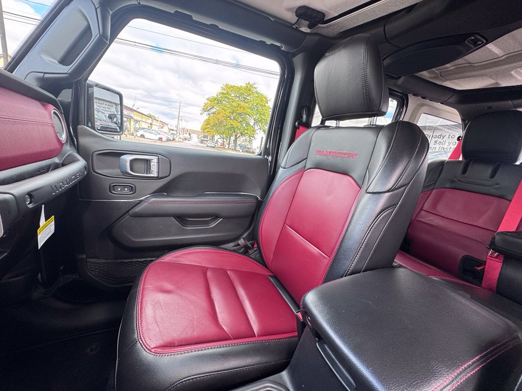 Used 2023 Jeep Wrangler Unlimited Rubicon 4xe AWD/4WD image 15