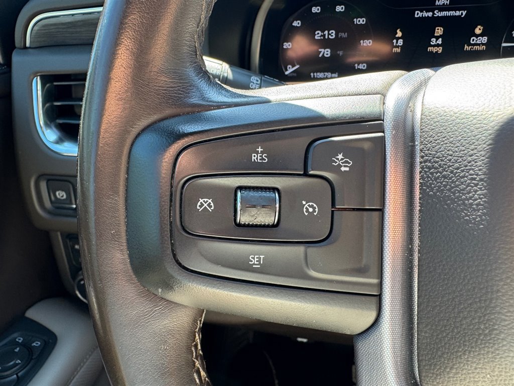 Used 2022 GMC Yukon SLT AWD/4WD image 13