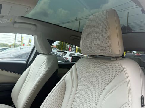 Used 2021 Ford Mustang Mach-E Premium image 10