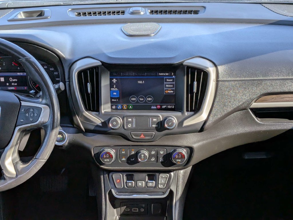 Used 2020 GMC Terrain Denali FWD image 16