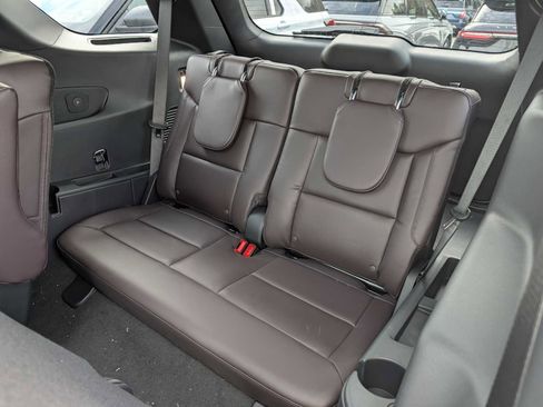 New 2026 Ford Explorer Platinum w/ LUX Leather Package image 17
