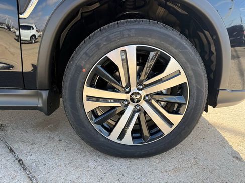 New 2026 Mitsubishi Outlander Sport SE image 13