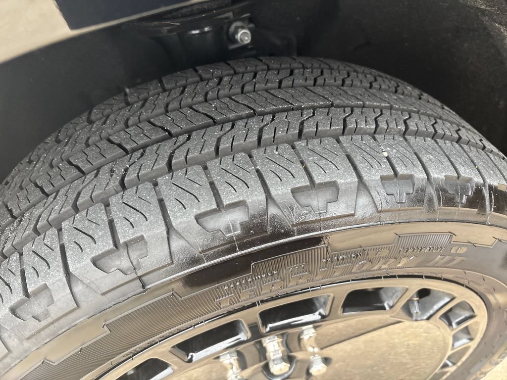 Used 2026 Ford Maverick Lobo AWD/4WD image 28