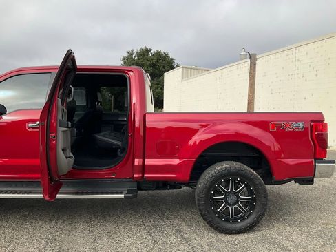 Certified 2022 Ford F250 XLT w/ XLT Premium Package image 49