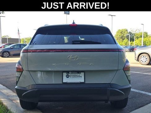 Certified 2024 Hyundai Kona SEL FWD image 4